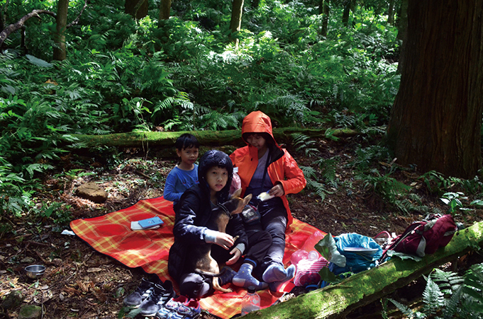 才走0.5公里，就在我們的秘密基地野餐